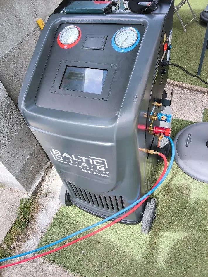 Recharge de climatisation au gaz R134a pour véhicules d'avant 2017
